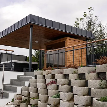 Somos Lux Vendeghaz Villa