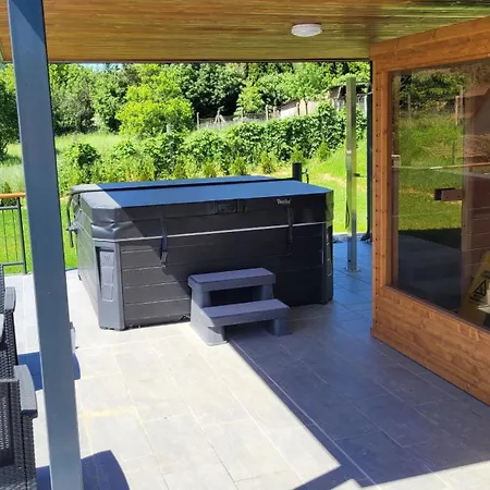 Somos Lux Vendeghaz Villa