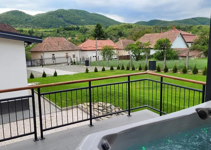 Villa Somos Lux Somoskőújfalu